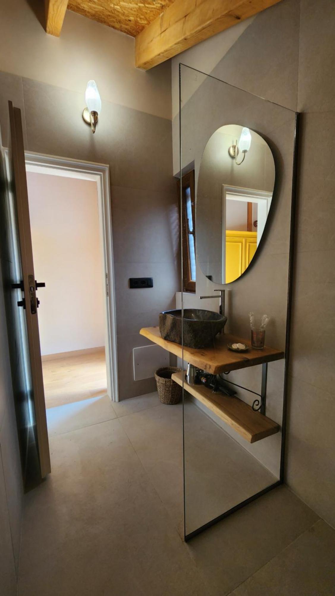 Guesthouse Te Avllia Kelcyre المظهر الخارجي الصورة