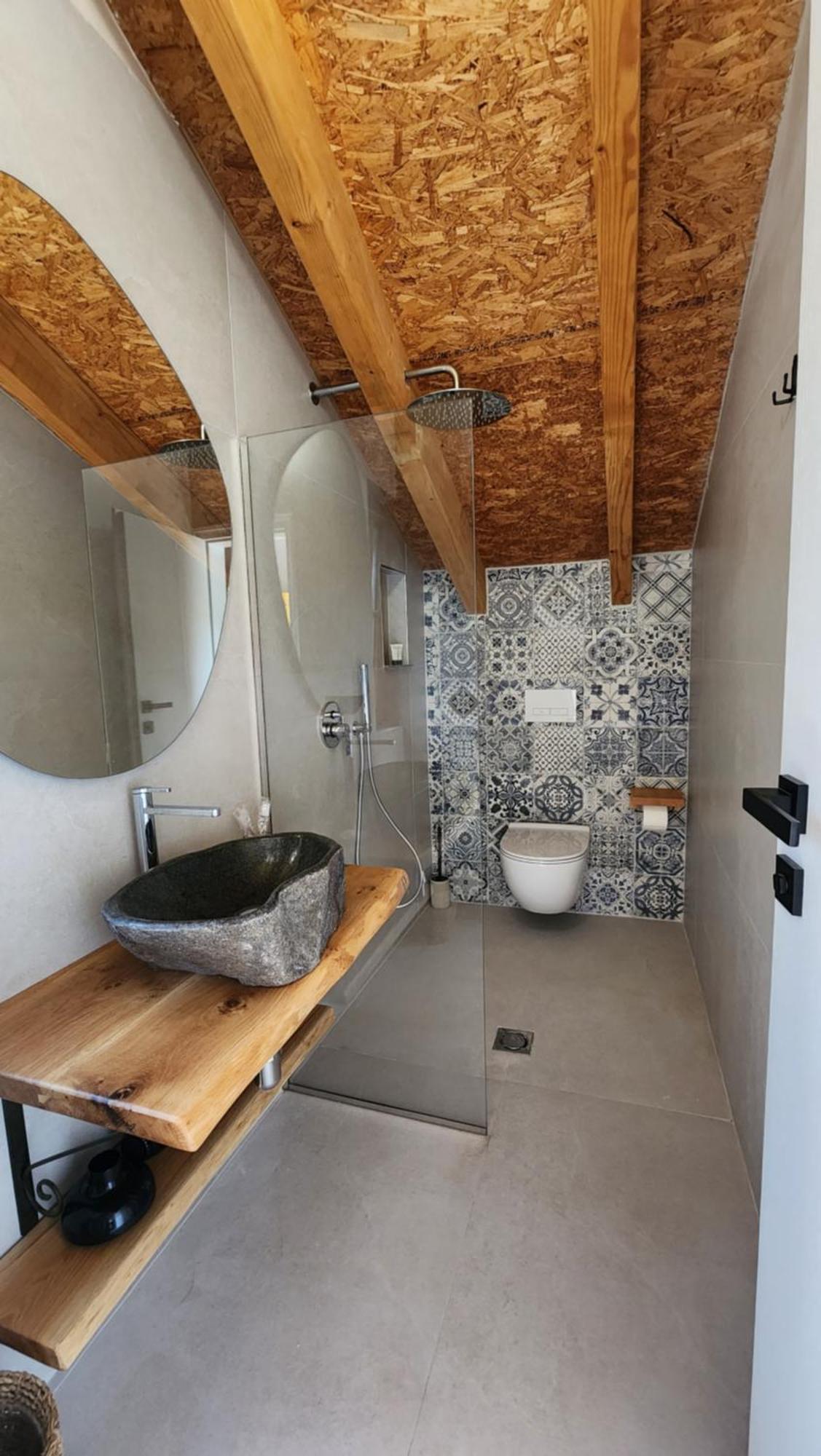 Guesthouse Te Avllia Kelcyre المظهر الخارجي الصورة